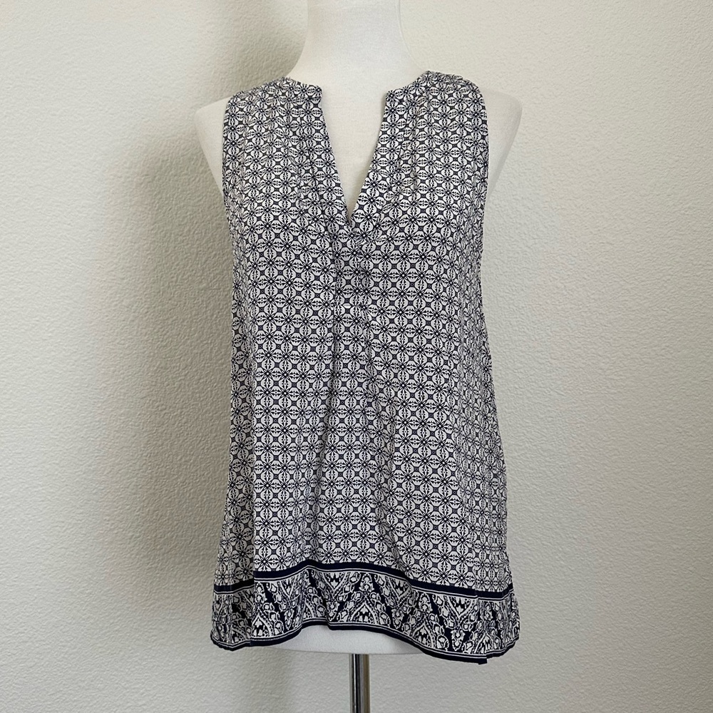 Joie Navy & White Patterned Silk V-Neck Tank Size XS
